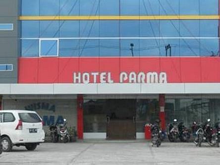 Hotel Parma Pekanbaru Exterior photo